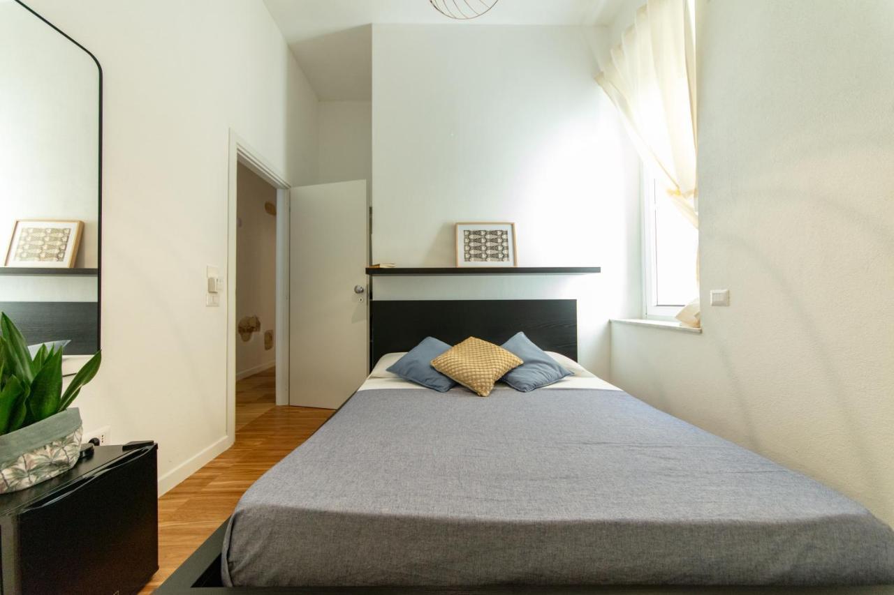 Lele'S Rooms 卡利亚里 外观 照片