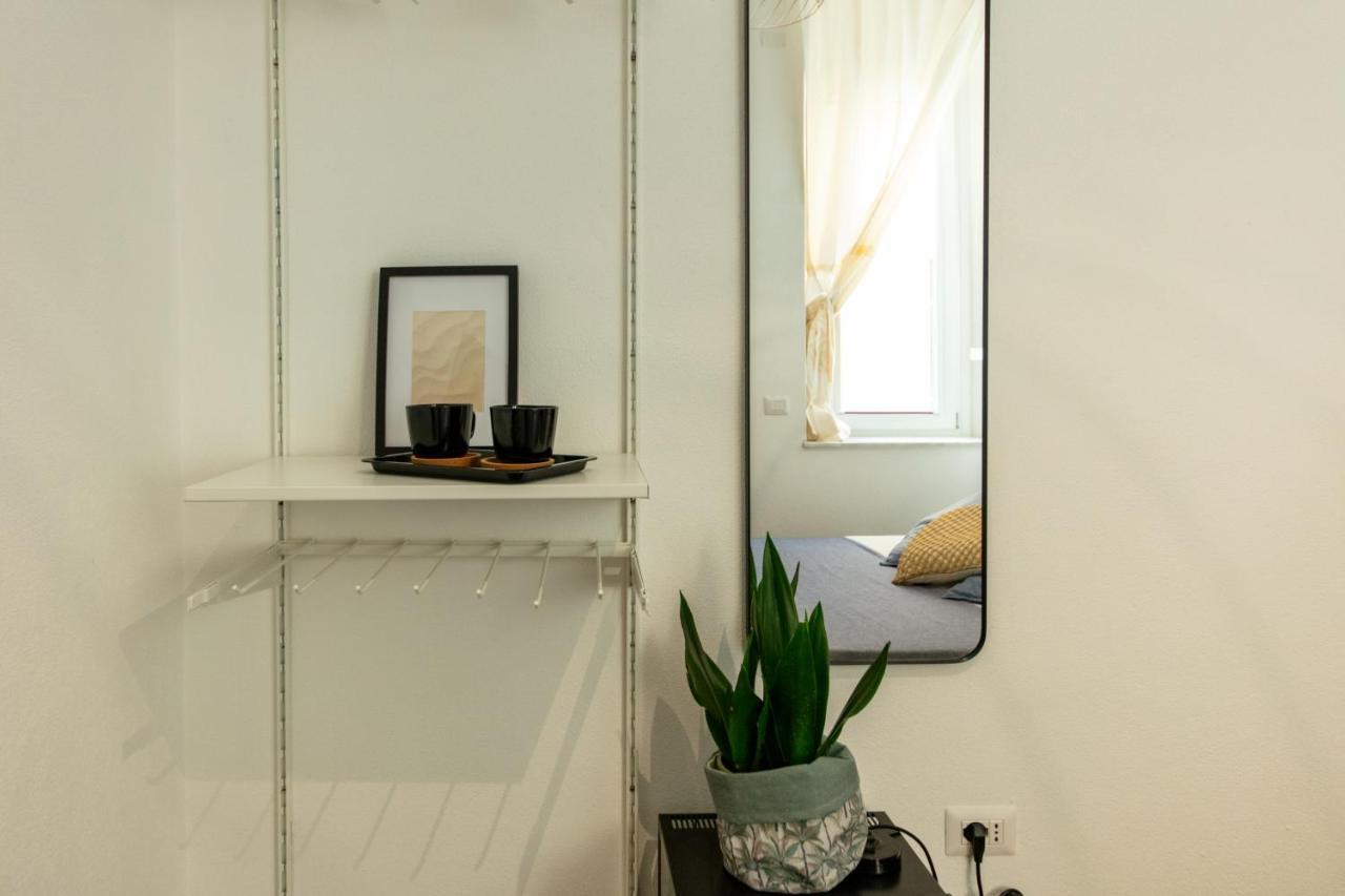 Lele'S Rooms 卡利亚里 外观 照片